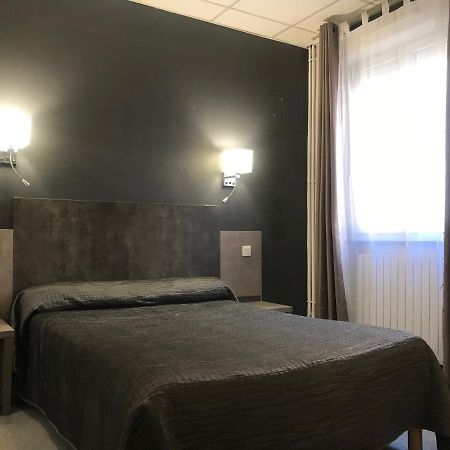 Hotel Ocean Lourdes Bagian luar foto