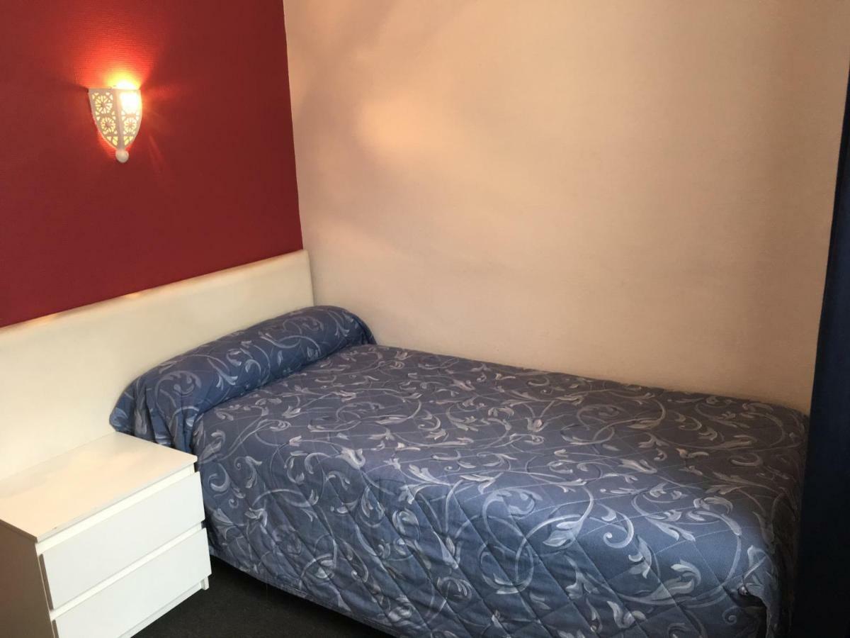 Hotel Ocean Lourdes Bagian luar foto